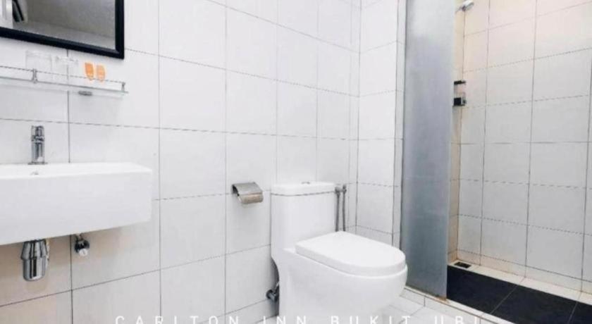 Hotel Oyo 89492 Carlton Bukit Ubi